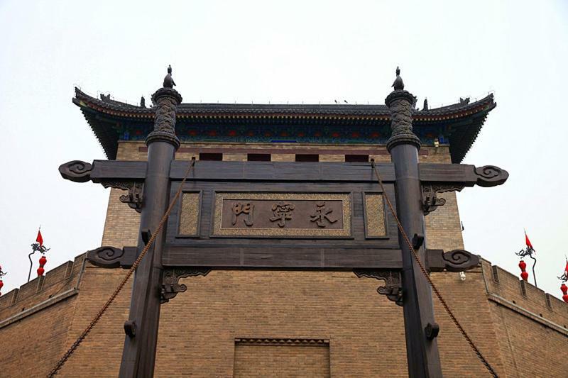 Bell Tower Hotel Xi'An Xi'an  Exterior photo